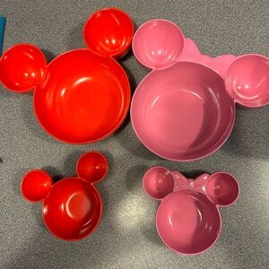 Mickey Mouse Red and Pink Bowl Set